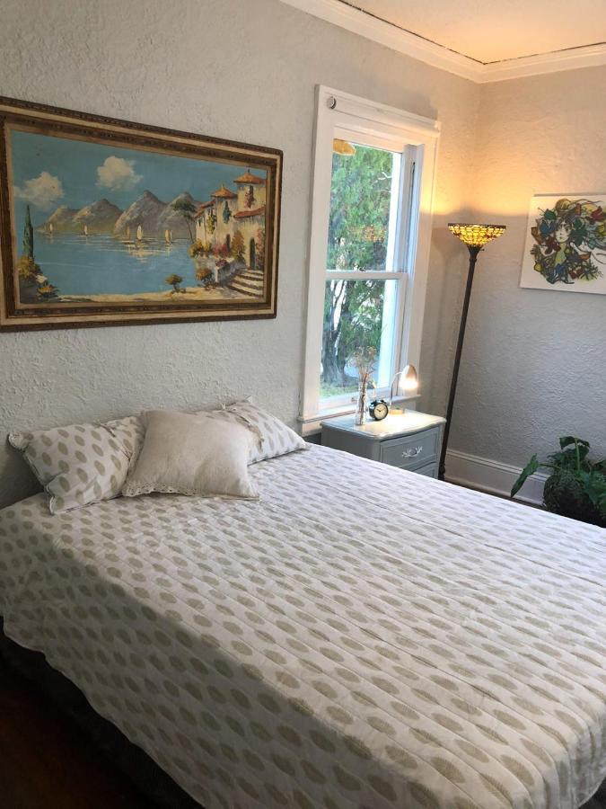 Comfy And Spacious Suite With Free Parking Miami Exterior photo