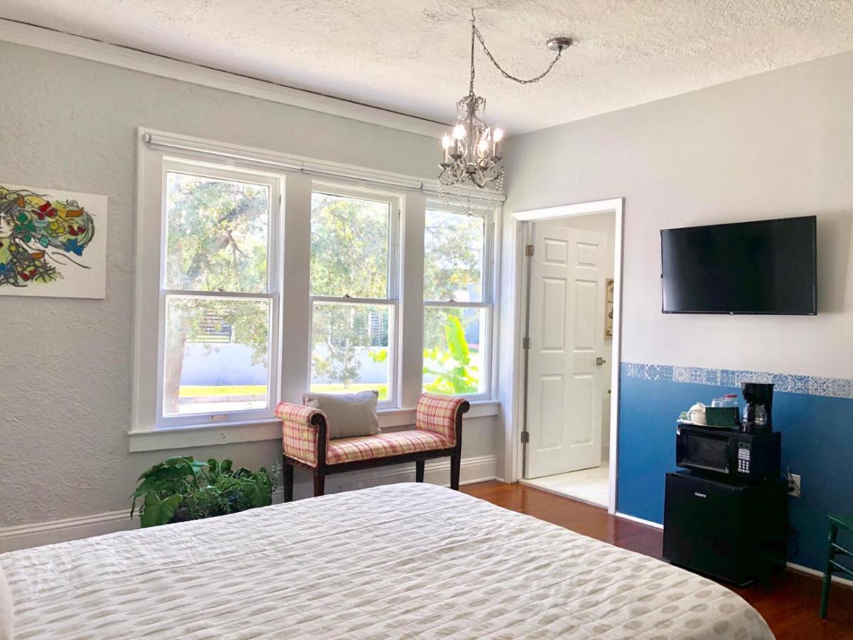 Comfy And Spacious Suite With Free Parking Miami Exterior photo